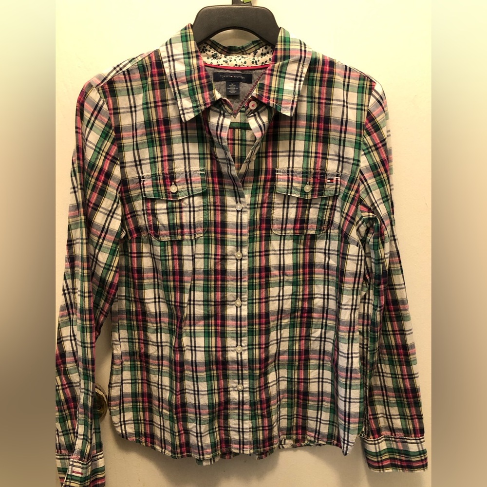 Tommy Hilfiger plaid shirt, size Medium